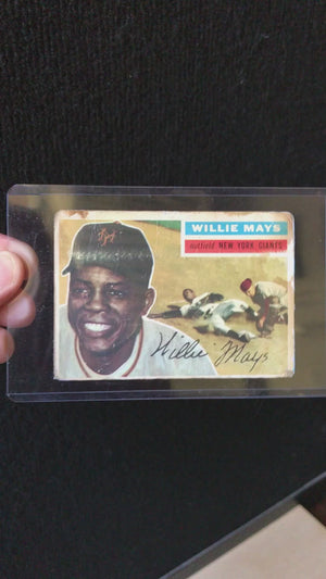 1956 Topps Willie Mays Card - Polo Grounds Painting